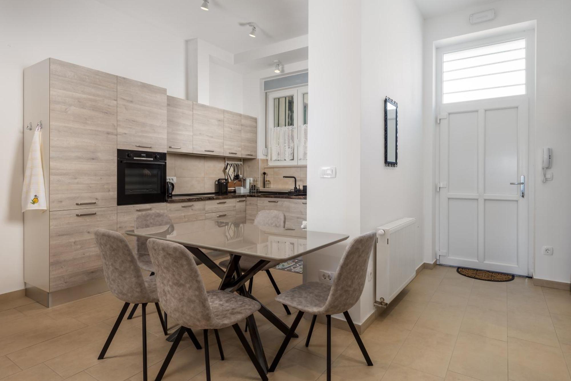 Vera Apartment غييكا المظهر الخارجي الصورة